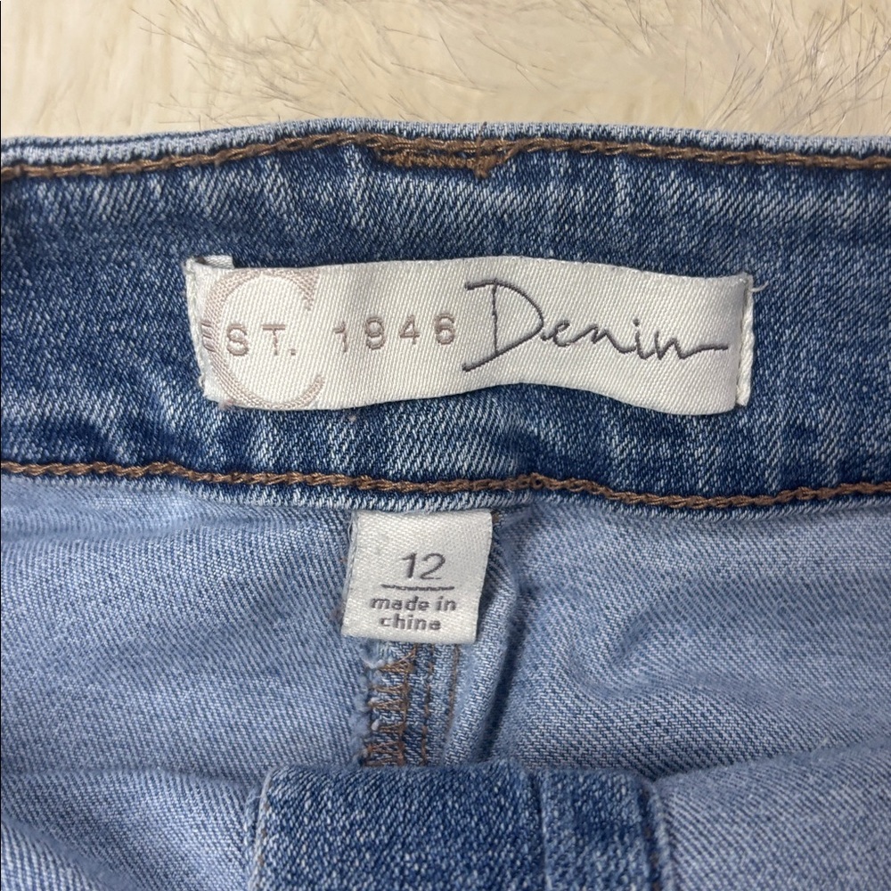EST . 1946 Denim 
Size 12 
Waist 16 Length 24 
Excellent condition - Picture 7 of 11